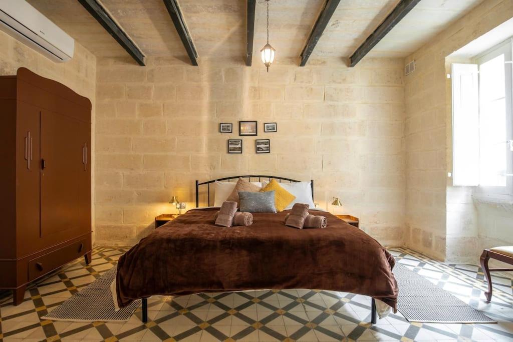 Chic, Stylish & Spacious Flat In Central Valletta Exterior foto