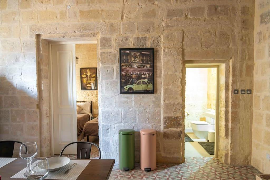 Chic, Stylish & Spacious Flat In Central Valletta Exterior foto