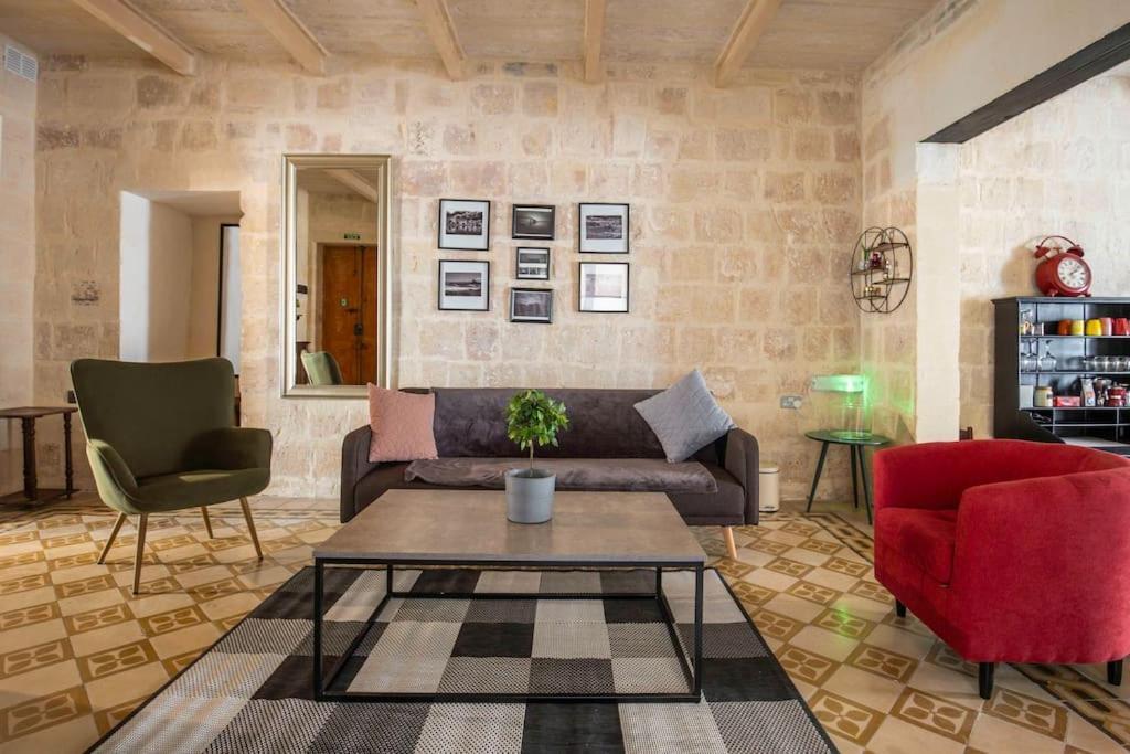 Chic, Stylish & Spacious Flat In Central Valletta Exterior foto