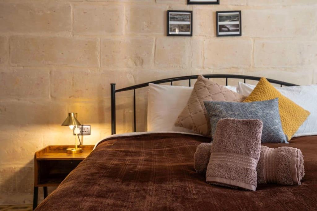 Chic, Stylish & Spacious Flat In Central Valletta Exterior foto
