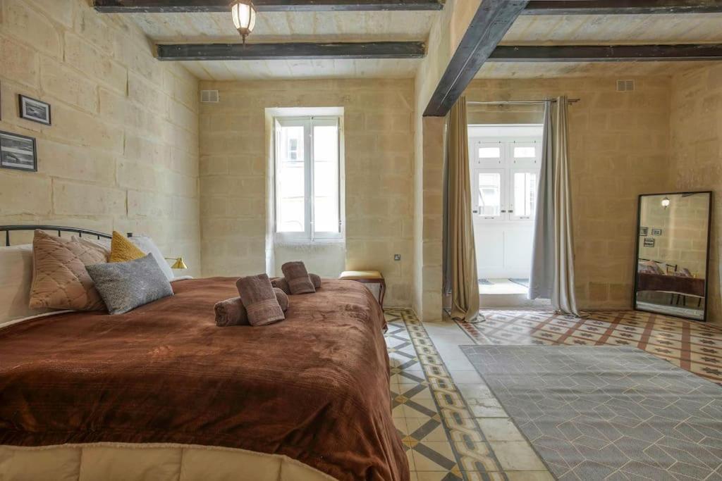 Chic, Stylish & Spacious Flat In Central Valletta Exterior foto